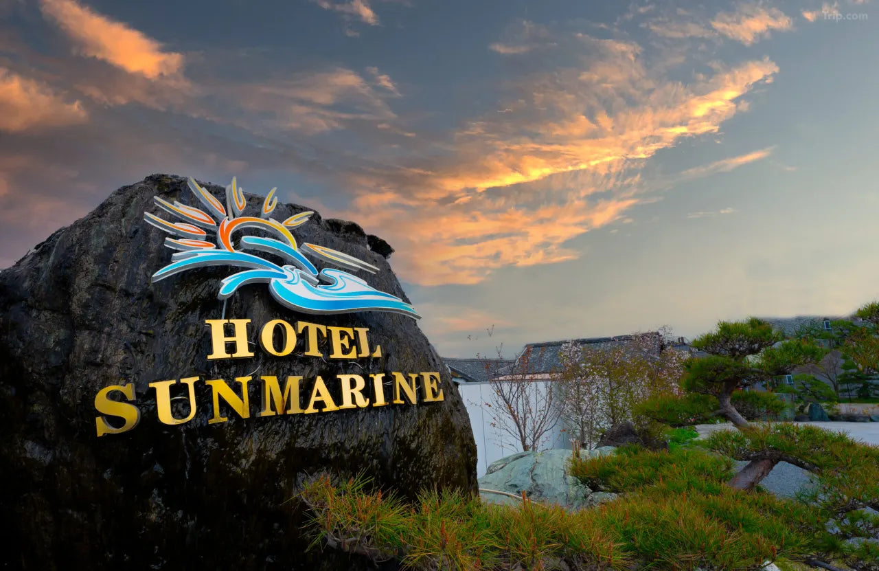 Hotel Sunmarine